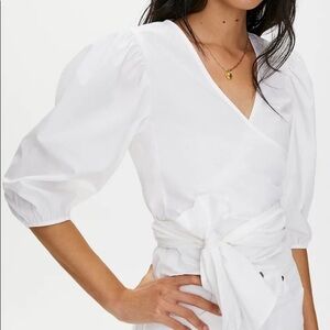 BNWT Aritzia Little Moon Sugar Blouse